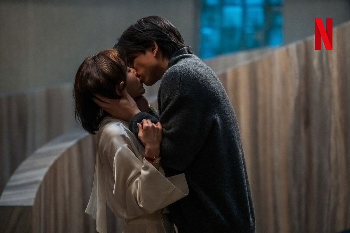[잡담] 귀한 정주행 해주신 내빈 여러분께 감사의 마음을 담아 '설렘 가득 비하인드 스틸'을 준비했습니다. <트렁크> | 인스티즈