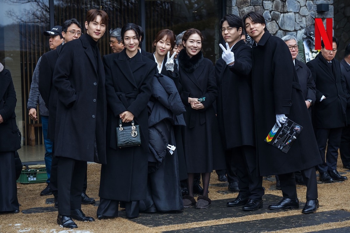 [잡담] 귀한 정주행 해주신 내빈 여러분께 감사의 마음을 담아 '설렘 가득 비하인드 스틸'을 준비했습니다. <트렁크> | 인스티즈
