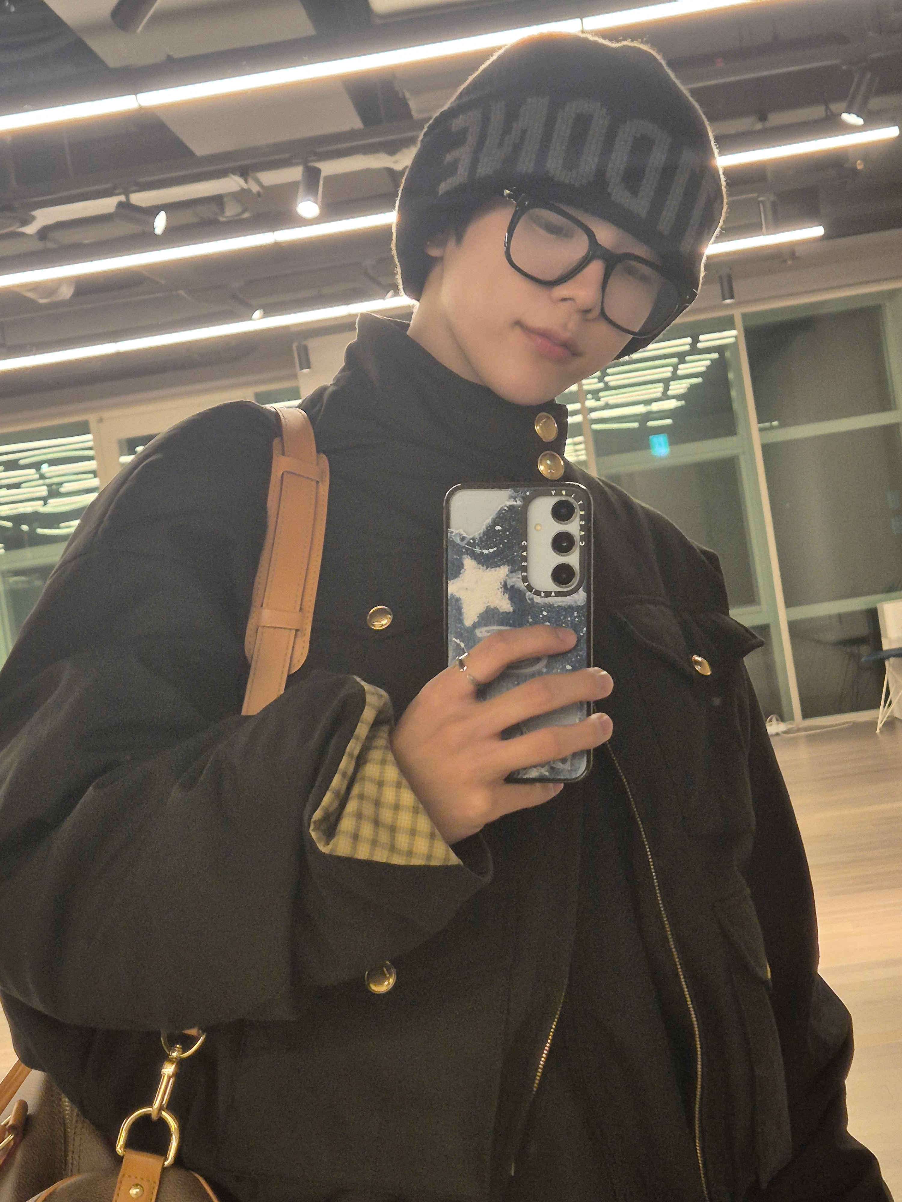 [잡담] 안경 쓴 쇼타로가 너무 좋습니다... | 인스티즈