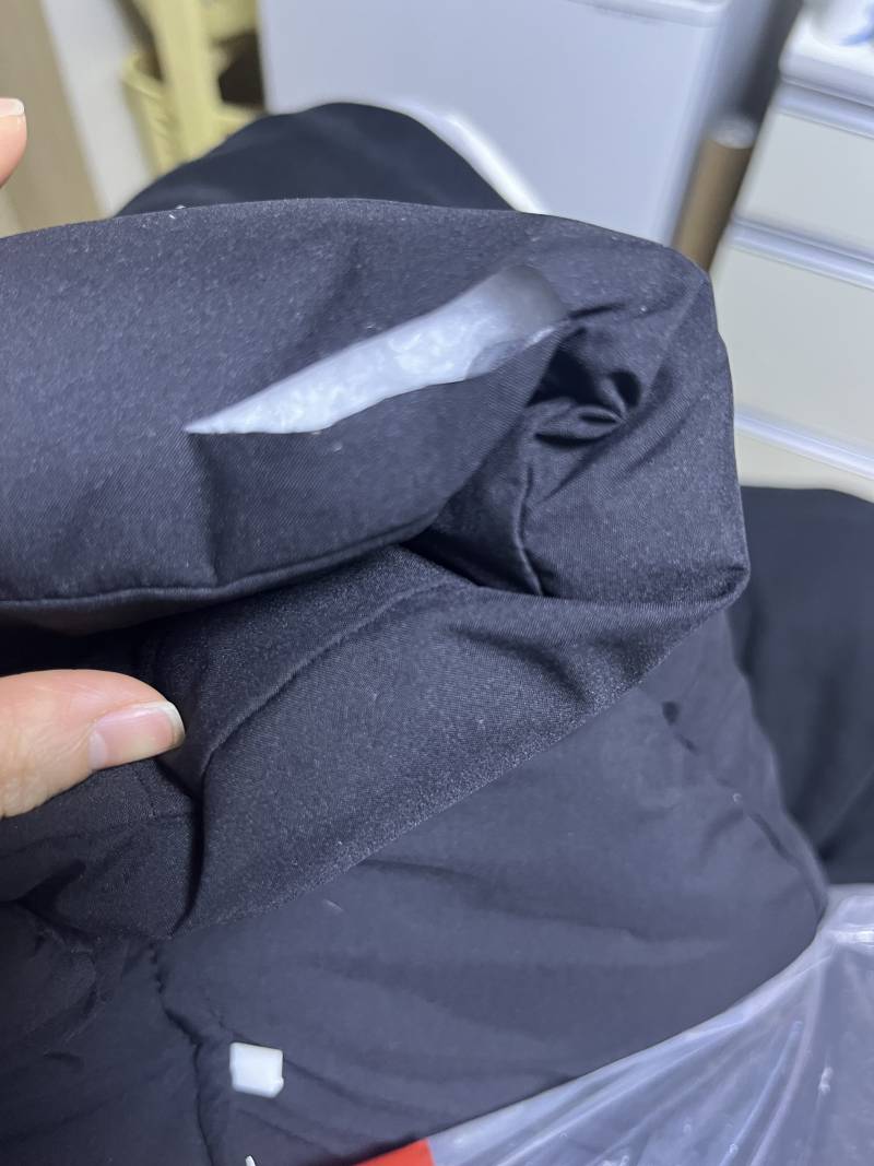 [잡담] 스파오 패딩 찢어져서 왔네ㅠㅠ | 인스티즈