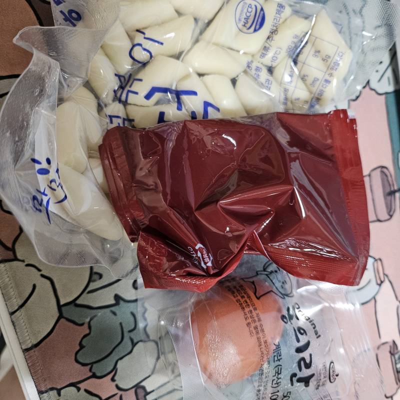 [잡담] gs25 에서 조떡규떡 떡볶이 샀는데 짱맛❤️ | 인스티즈