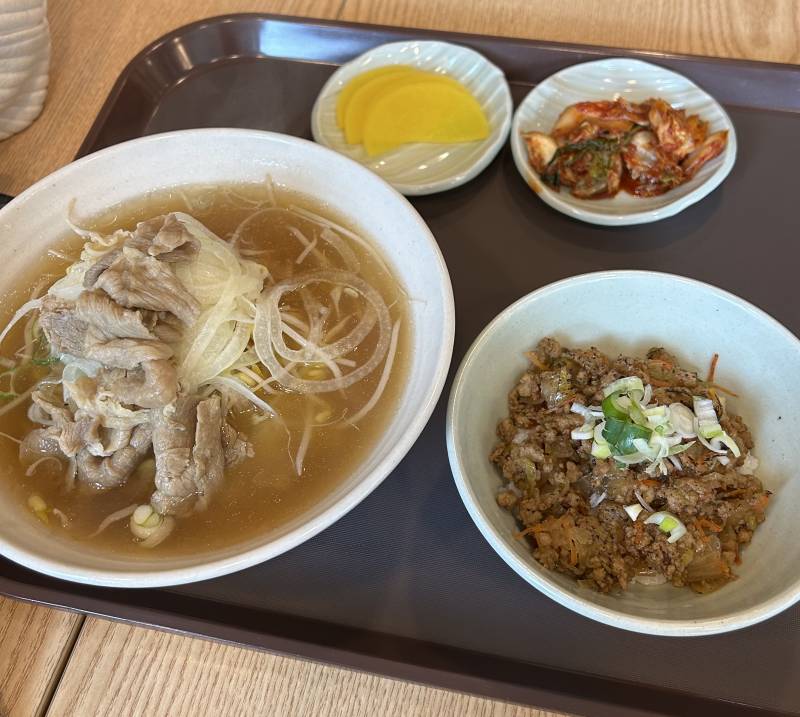 [잡담] 대학가 밥이 진짜 싸긴 싸다 | 인스티즈