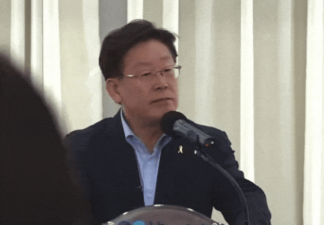 [잡담] 지하철에서 담화 듣고 있던 내 표정 | 인스티즈