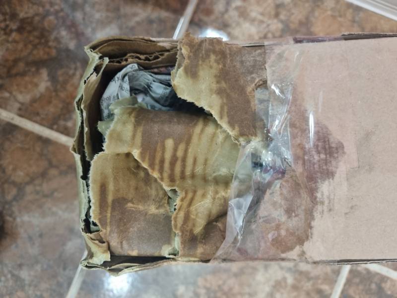 [잡담] 락스 묶음 배송 시켰는데 터졌어 | 인스티즈