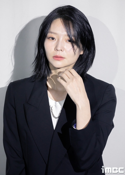 [정보/소식] [단독] 이솜, 유연석 만난다…'신이랑 법률사무소' 여주 낙점 | 인스티즈