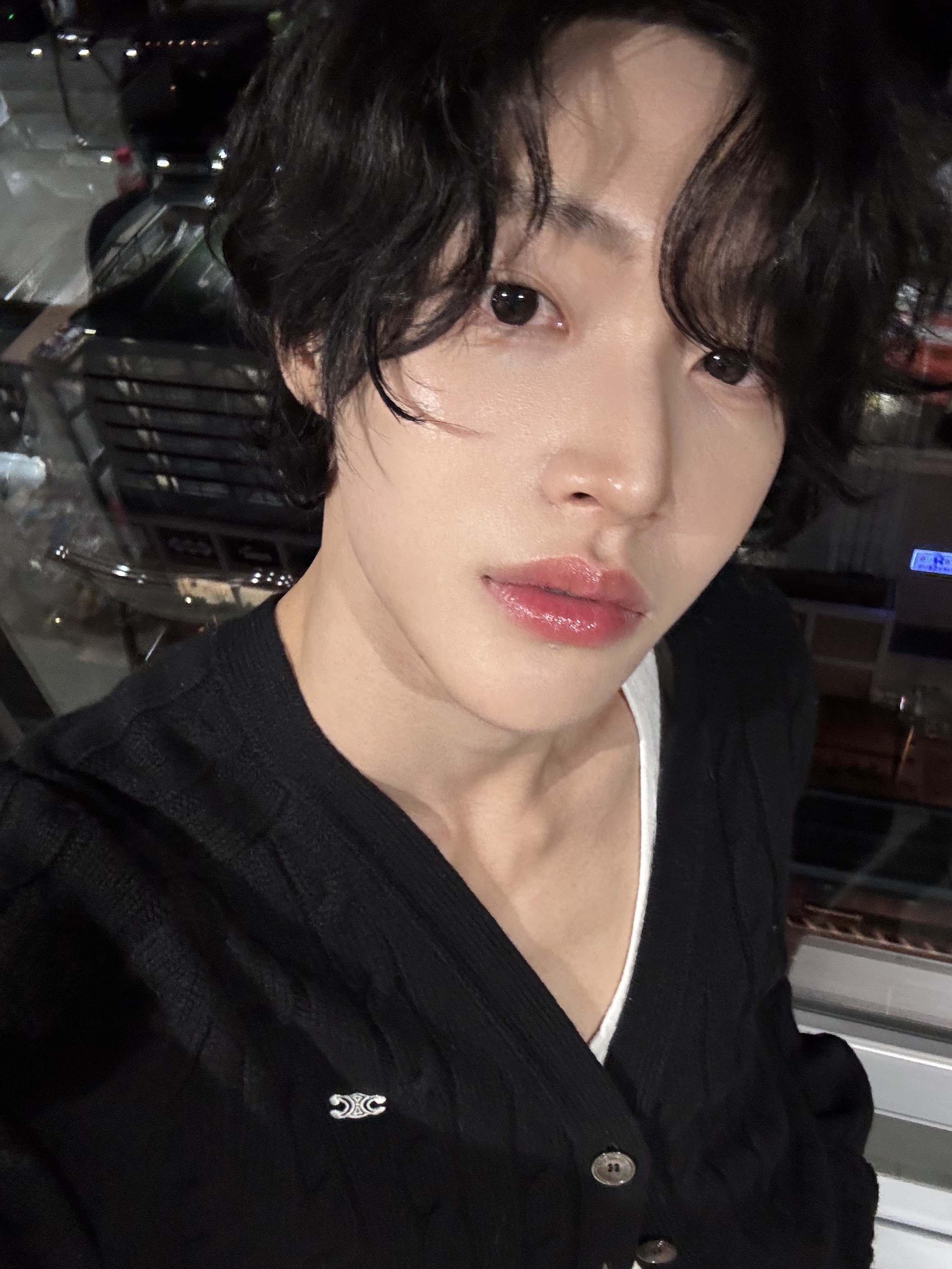 [잡담] 원빈 반응 좋은날 셀카 계속 뽑아낼 수 있는 이유 알려줄까 | 인스티즈