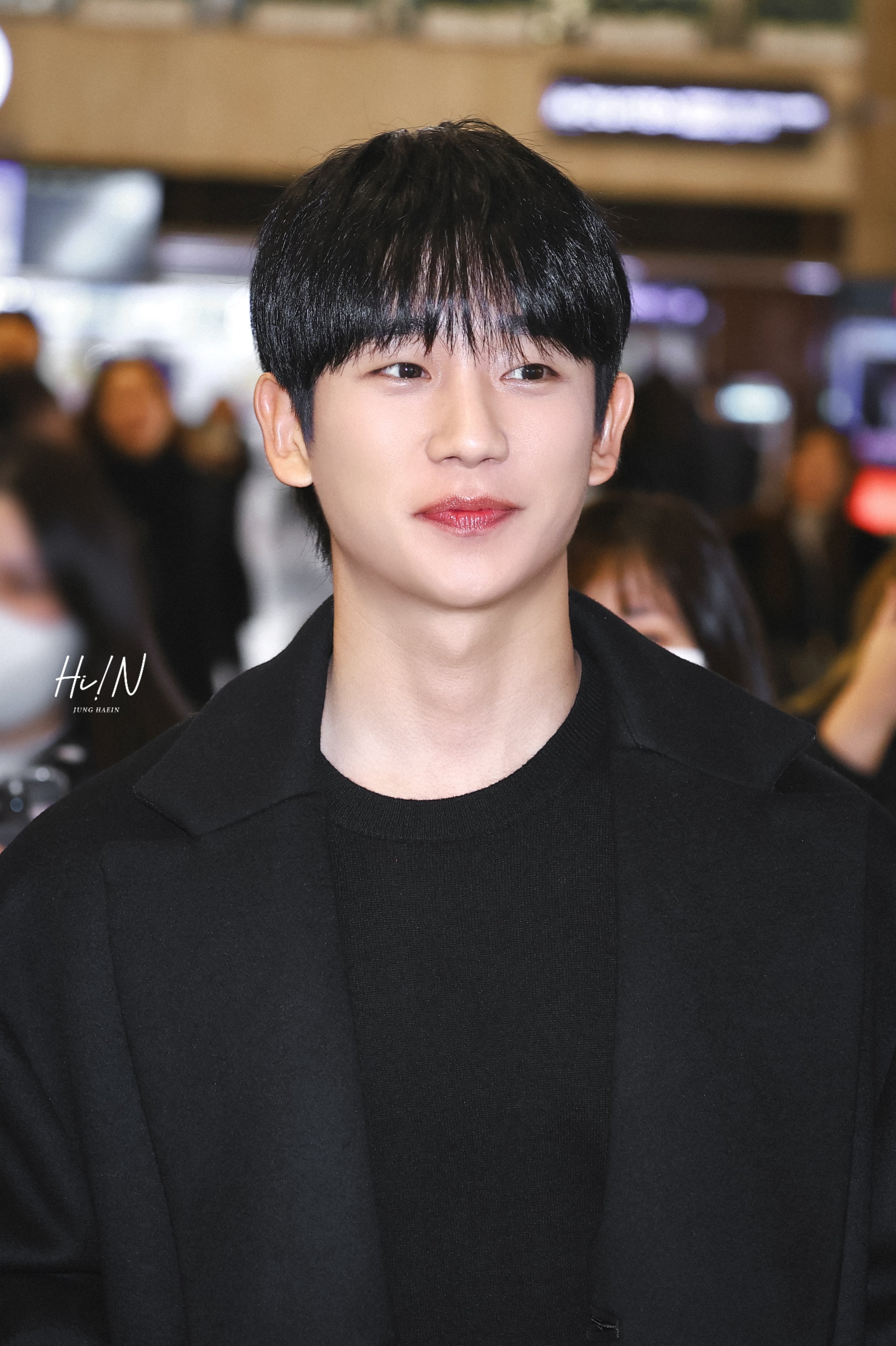 [잡담] 정해인 어제 출국 다시봐도 느좋미 개낌 ㅜ | 인스티즈