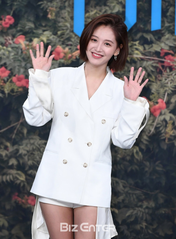 [정보/소식] '레인보우 출신' 김재경, 지난 여름 비연예인 남성과 결혼 | 인스티즈