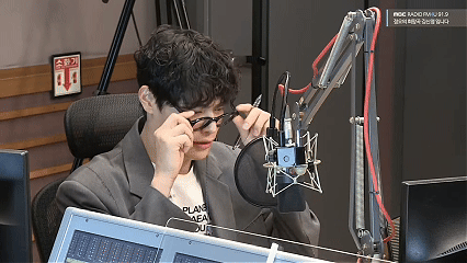 장발 비주얼로 유명한 구 SNL 크루 최근 근황.JPGIF | 인스티즈