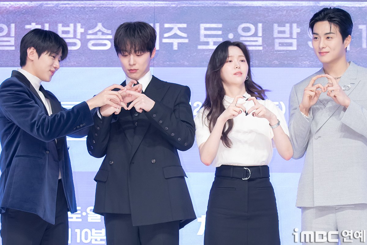 [잡담] 체크인한양 배우들 이 사진 완전 느좋 | 인스티즈