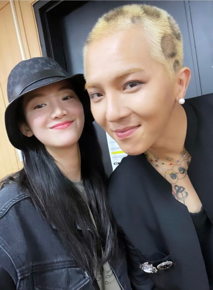 [정보/소식] 위너 송민호, 배우 박주현과 2년째 열애중...소속사 "사생활 영역 확인 불가" | 인스티즈