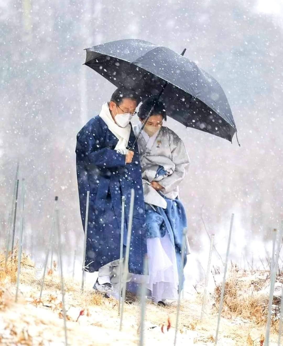 [잡담] 이게 대통령 부부 바이브 아님 뭐란말임 | 인스티즈