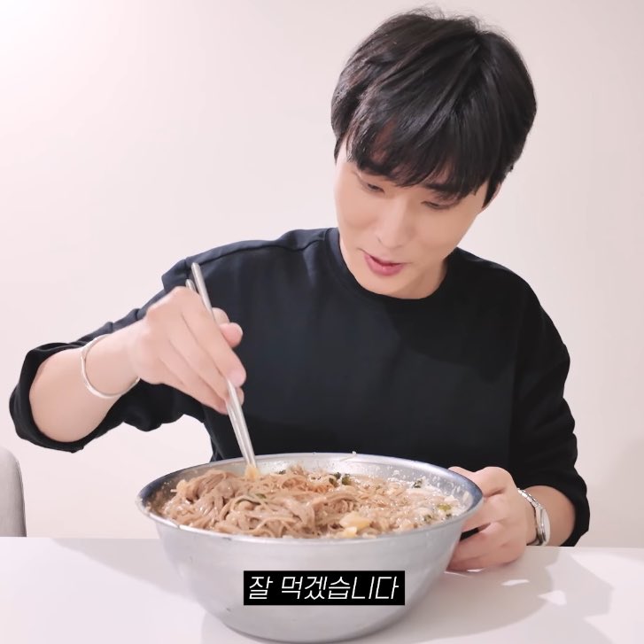 [잡담] 영케이 양이 많이 줄은 사건 진짜 웃기다 | 인스티즈