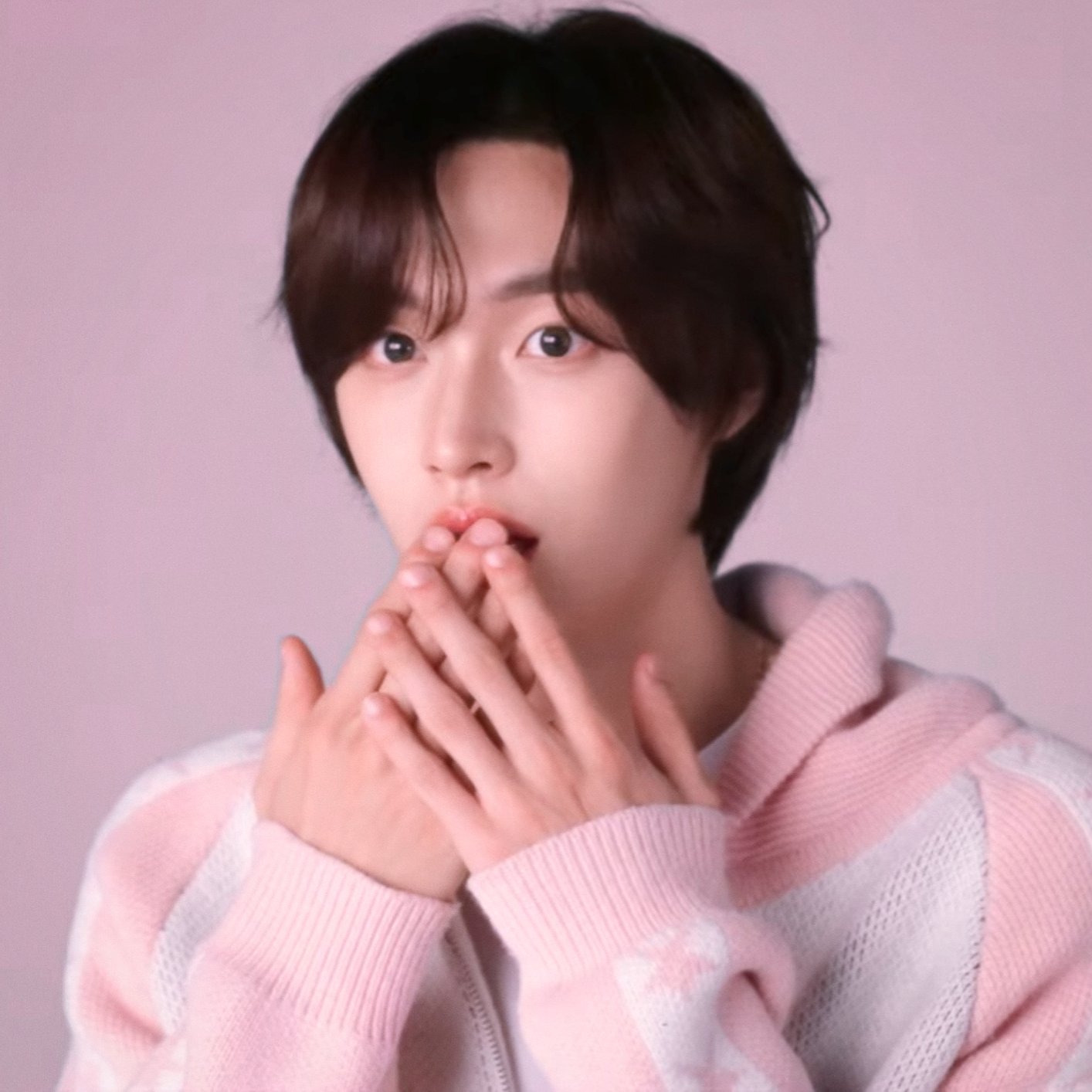 [잡담] 원빈 이날 진짜 예쁘고 귀여웠네 | 인스티즈
