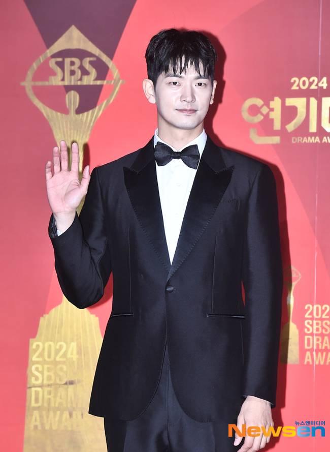 [정보/소식] 습스 연대 레카 사진 재벌형사 팀 강상준,김신비,곽시양,박지현,안보현 | 인스티즈