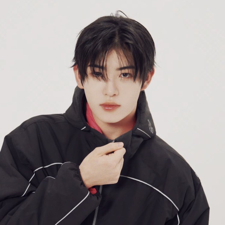 [잡담] 지금까지 저장한 킥플립 민제 사진,,, | 인스티즈
