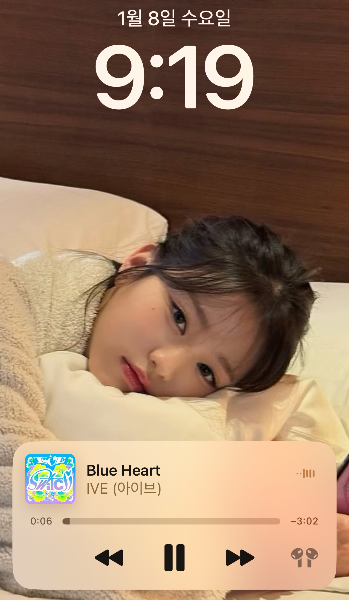 [잡담] 나의 배경화면 자랑과 출근송 공유 | 인스티즈