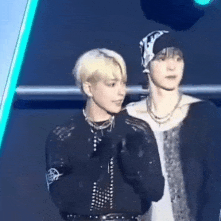 어제 힛맨뱅 + 하이브 문건 저격으로 샤라웃 받은 에이티즈 홍중 실제 인성.jpg | 인스티즈