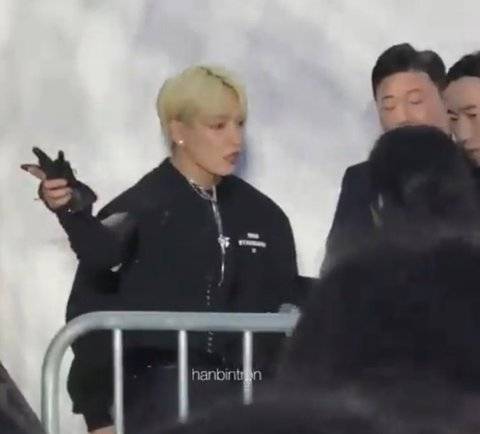 어제 힛맨뱅 + 하이브 문건 저격으로 샤라웃 받은 에이티즈 홍중 실제 인성.jpg | 인스티즈