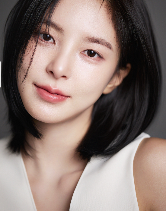 [정보/소식] 신수현, 매니지먼트 런과 전속 계약…새로운 도전 | 인스티즈