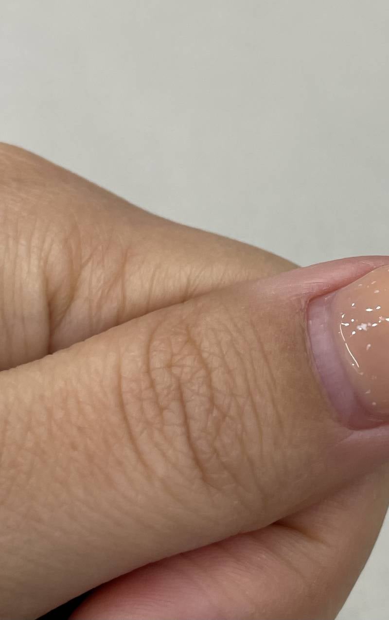 [잡담] 젤네일 한지 3주 지났는데 당황스러워 왜그러지 | 인스티즈
