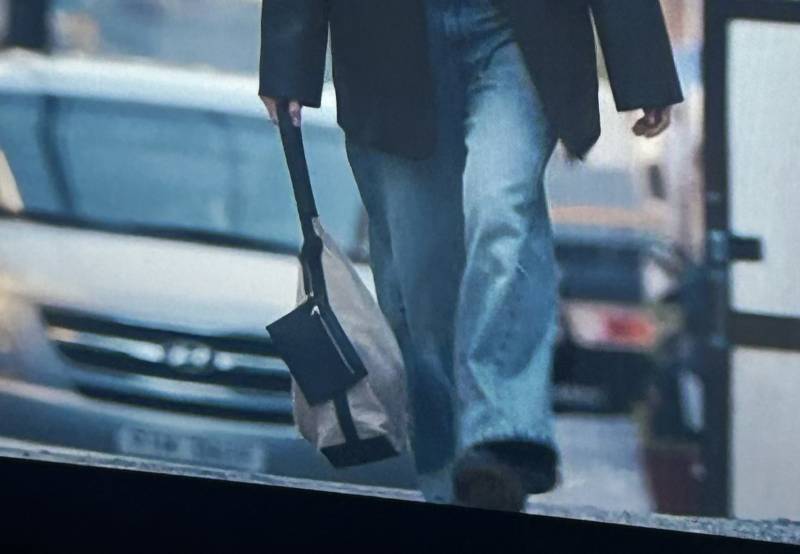 [잡담] 👜 드라마 보는데 가방이 넘 예뻐!! 가방 같이 찾아줄 익❤️ | 인스티즈