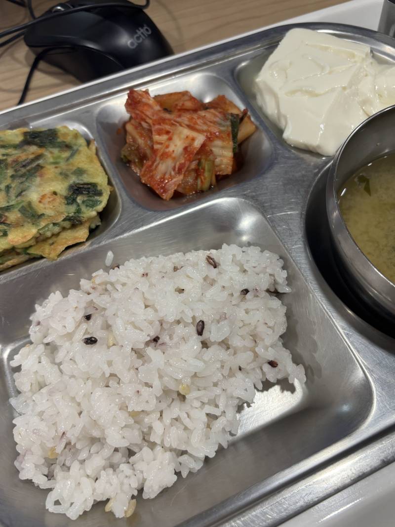 [잡담] 점심 너무 많이 먹어? | 인스티즈