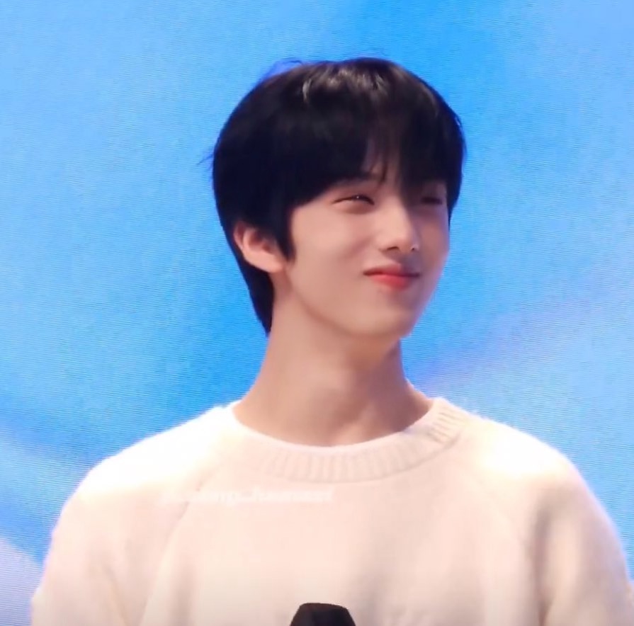 [잡담] 엔드림 지성이는 진짜 꾸안꾸에 눈화장 덜한게 최고다.. | 인스티즈