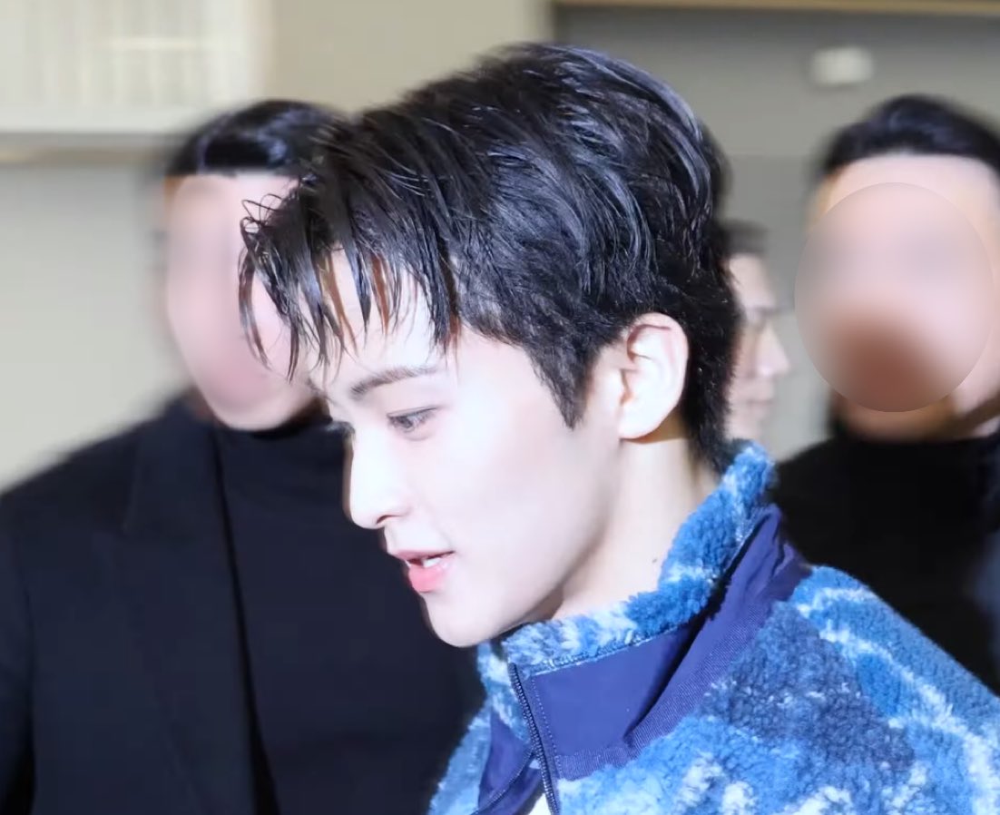 [잡담] 마크 진짜 내취향 ㄹㅇㄹㅇㄹㅇ 때려박음 | 인스티즈