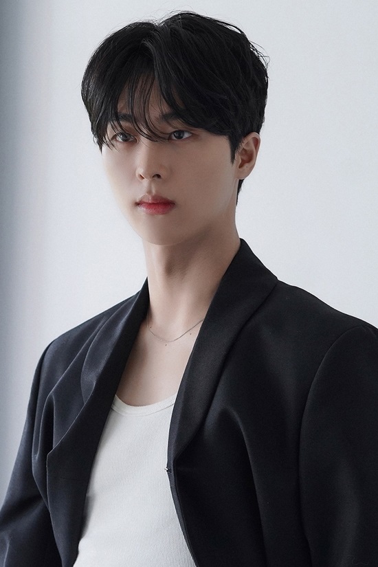 [잡담] 배우 김무준 연인 종영인터뷰에서 로맨스코미디 하고 싶다고 말했었는데 2번 연속으로 로맨스코미디 작품 | 인스티즈