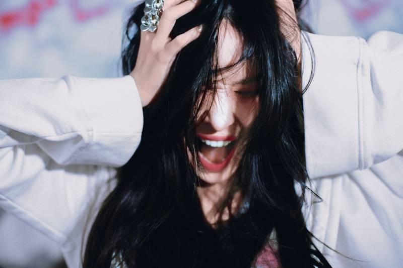 CHUNG HA 청하 I EP Album [Alivio] Official Photo #1 | 인스티즈