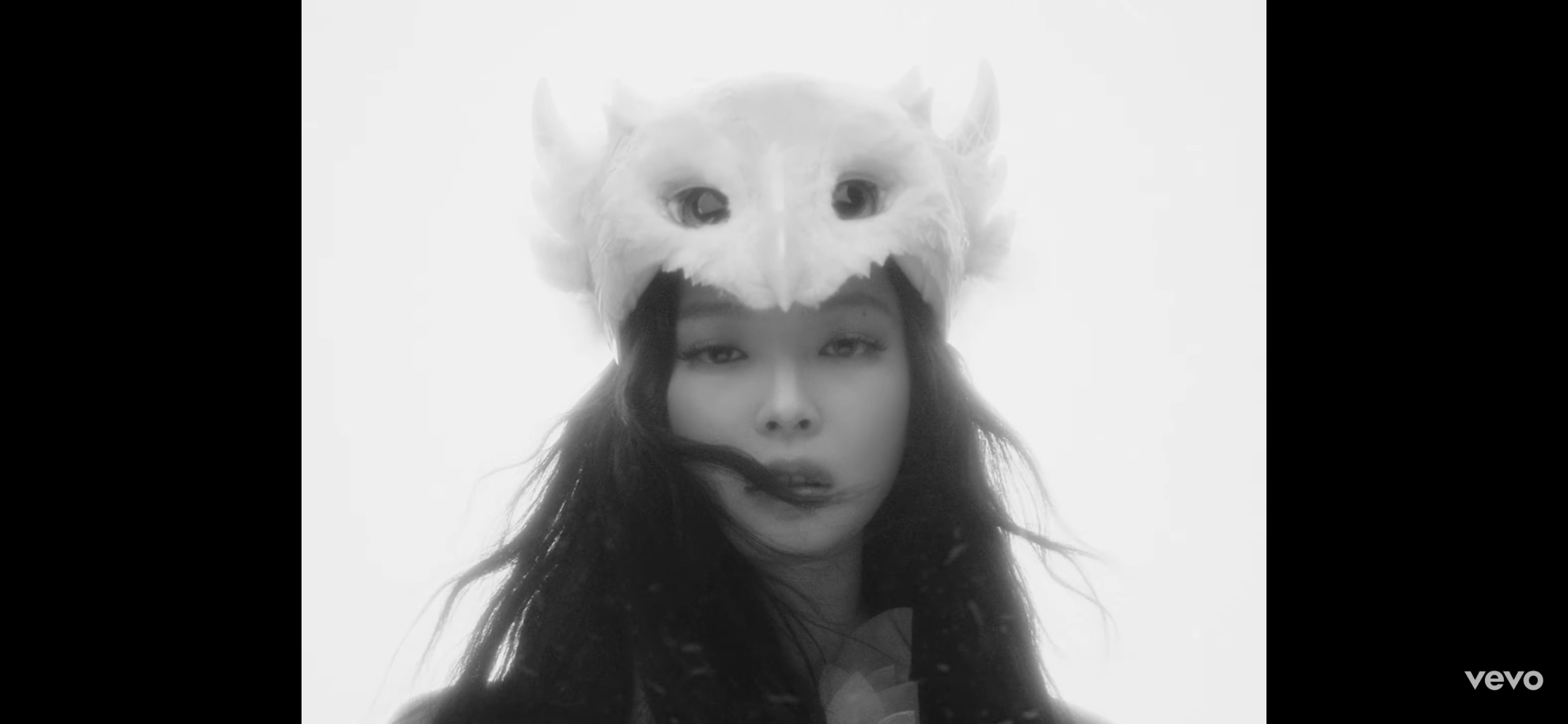 [잡담] 제니 뮤비 발캡쳐 해옴ㅋㅋㅋ | 인스티즈