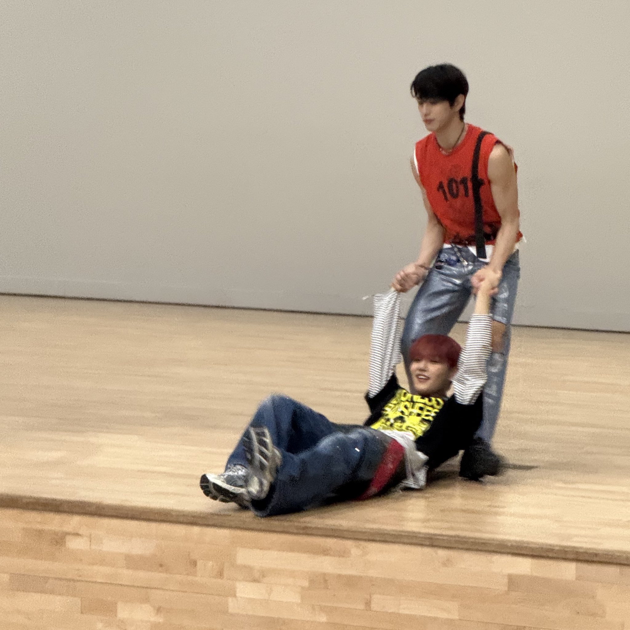 [잡담] 이게 미팬이야 어린이집이야ㅋㅋㅋㅋㅋㅋㅋㅋ | 인스티즈