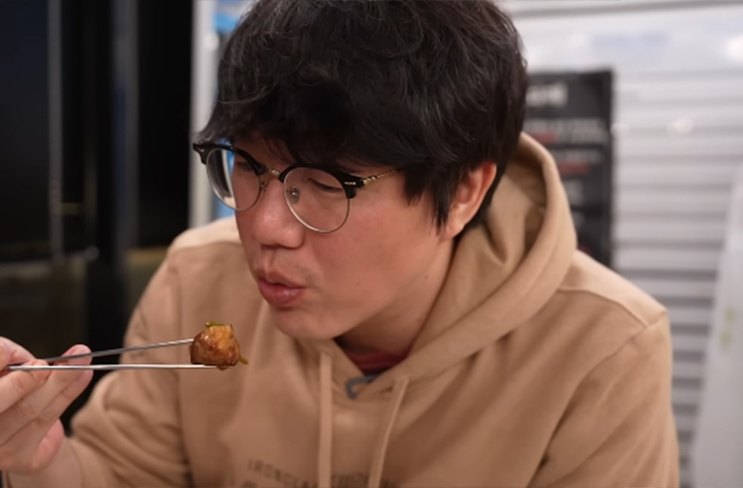 [정보/소식] 성시경은 무슨 죄?…'실화탐사대' 외도 아내 식당 사연에 '불똥' | 인스티즈