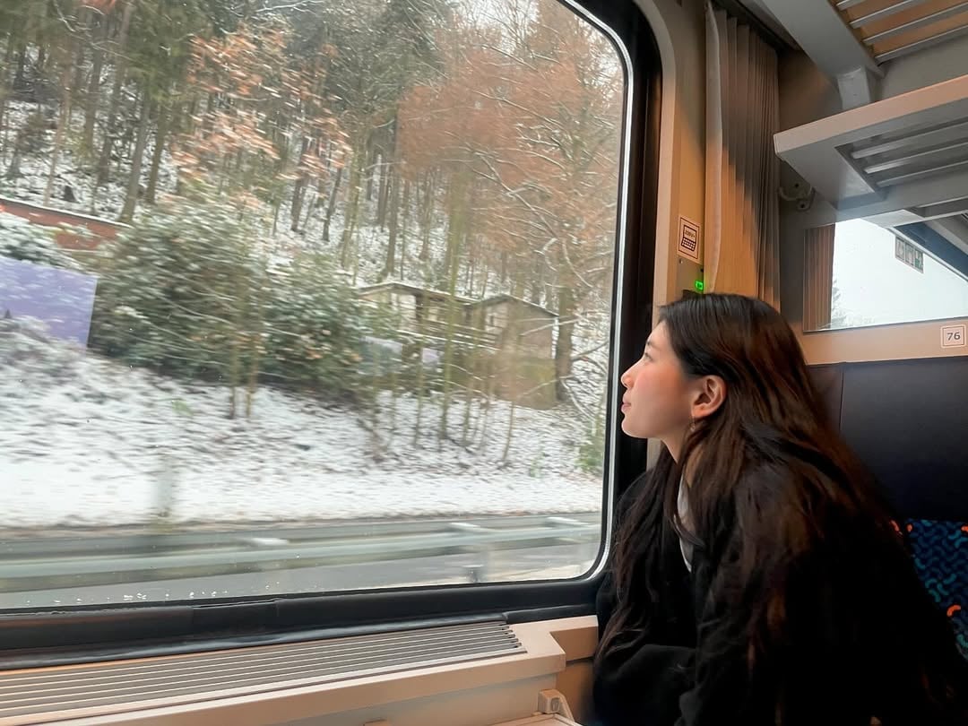 [정보/소식] 수지 인스타그램 업로드❄️ | 인스티즈