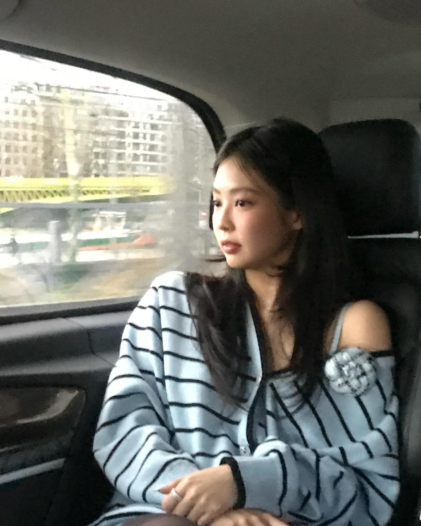 [잡담] 이런 머리 얼굴 크고 넙데데한 사람도 괜찮을까?? | 인스티즈