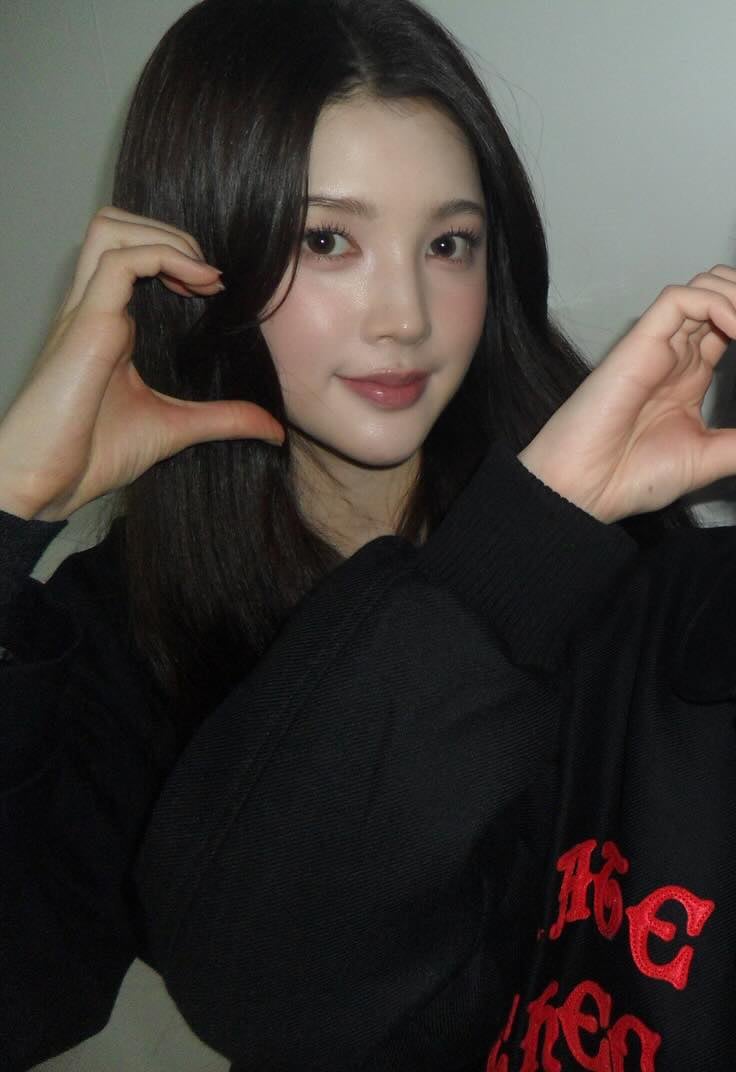 [잡담] 하츠투하츠 에이나 얼굴 완전 내 취향이야 | 인스티즈