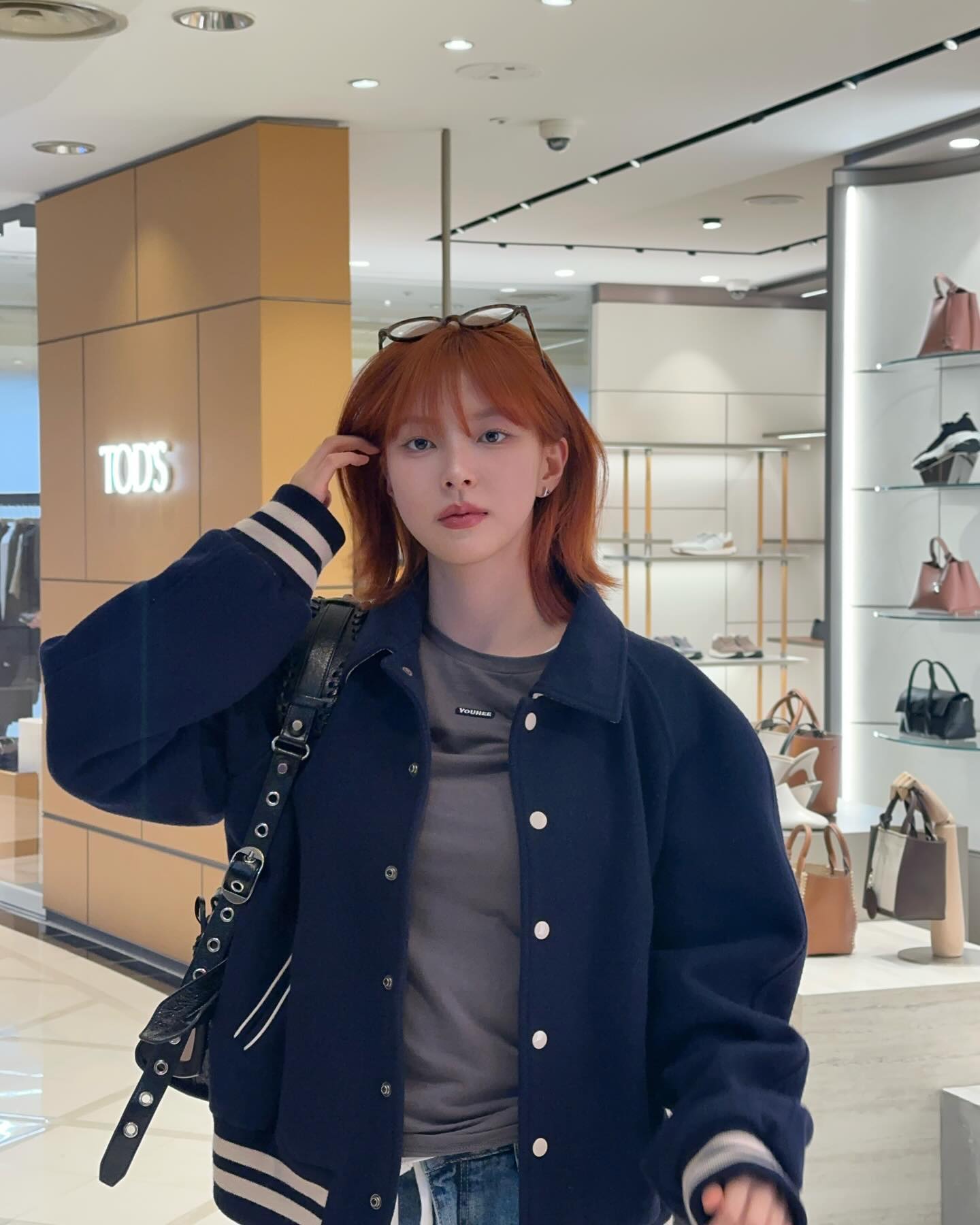 [잡담] 배우가 이렇게 오렌지색 머리 잘어울리는거 첨봄 | 인스티즈
