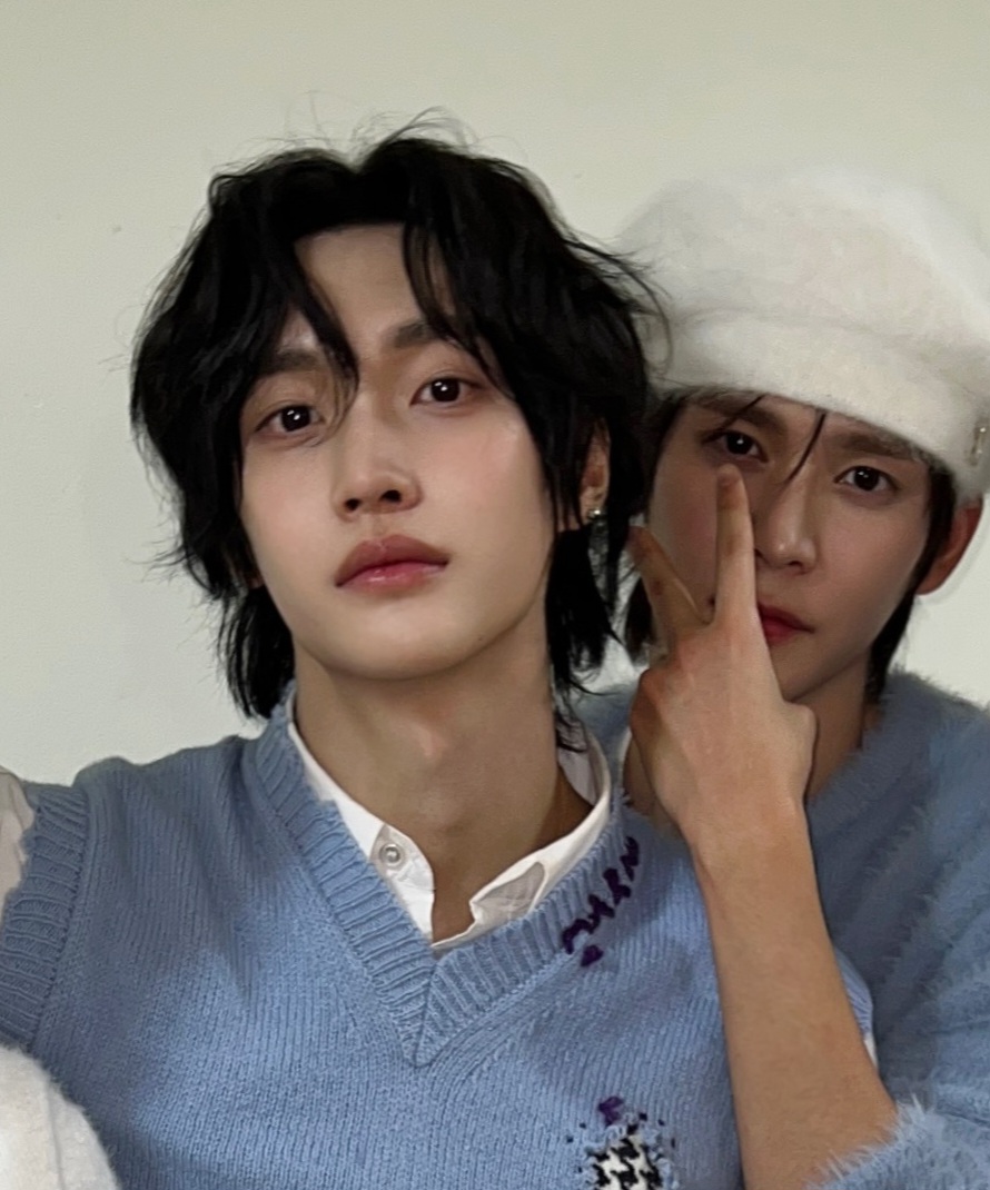 [잡담] 오늘 원빈 얼굴 너무 좋다 진짜... | 인스티즈