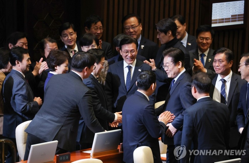 [잡담] 1짤요약) 윤석열 앤나 국민의힘이 이재명과 민주당을 두려워하는 이유 | 인스티즈