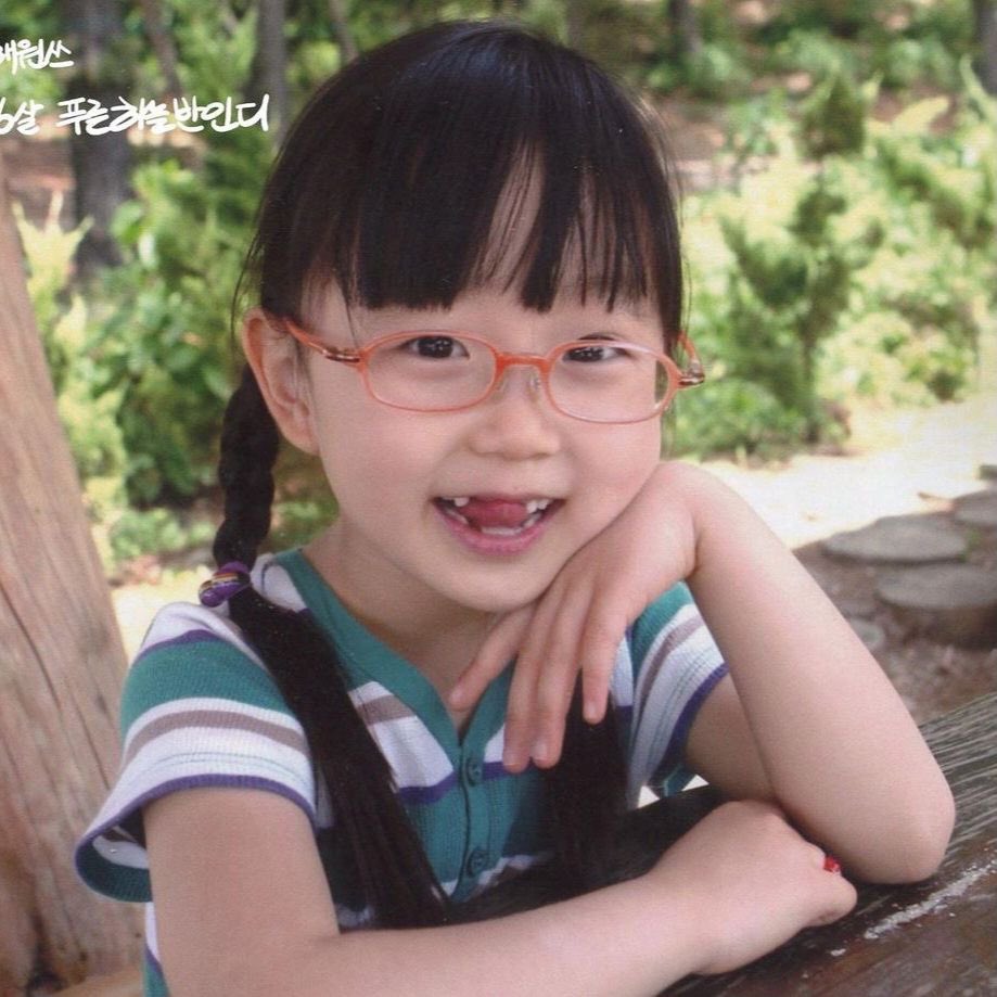 [잡담] 해원 애기때 왤캐 귀엽냐 ㅋㅋㅋㅋㅋㅋ | 인스티즈