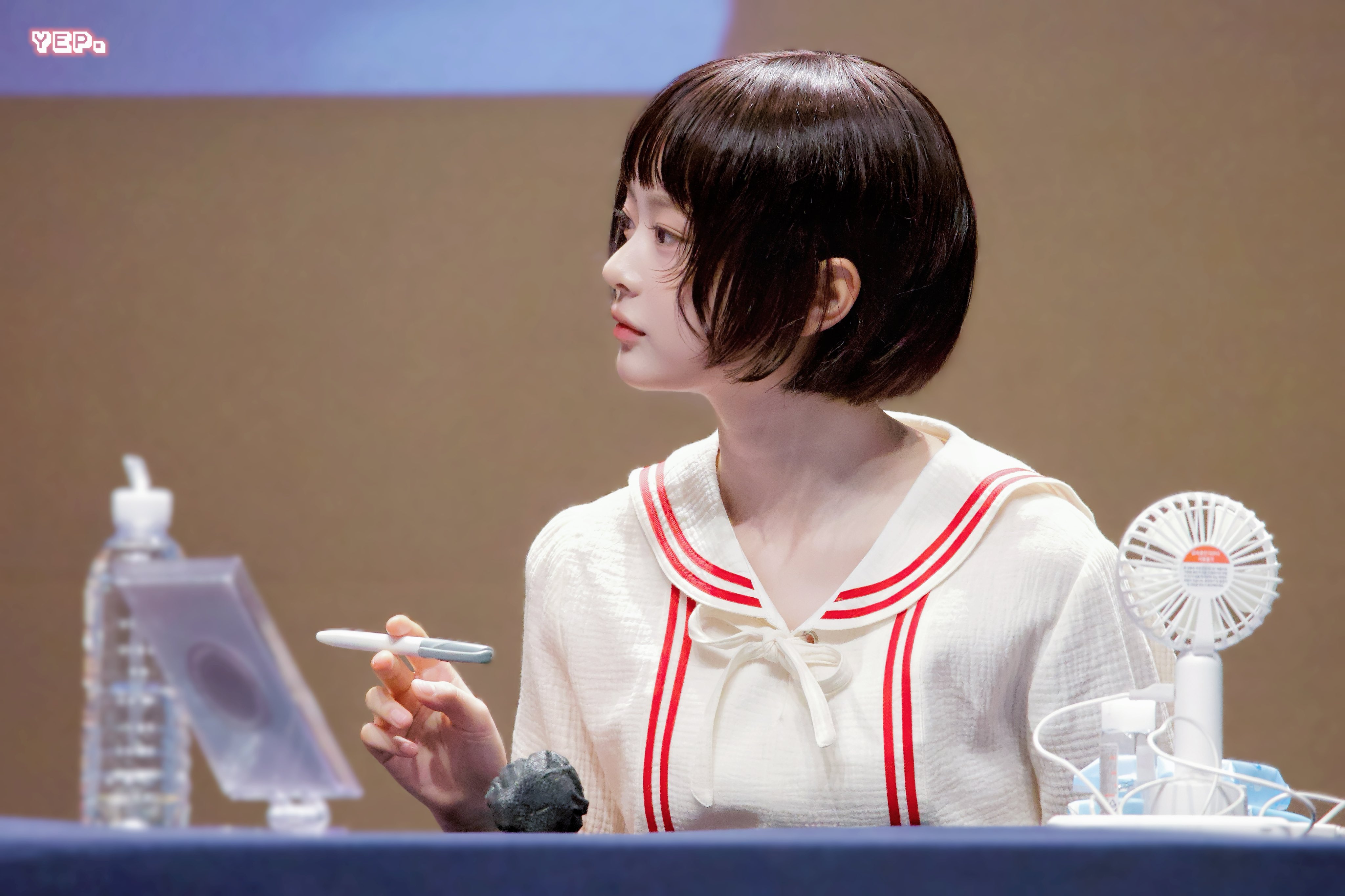 [잡담] 뉴진스 하니 단발때 약간씩 다르게 헤어스타일 변화줬지만 난 이때 머리가 너무너무너무 귀여움 | 인스티즈