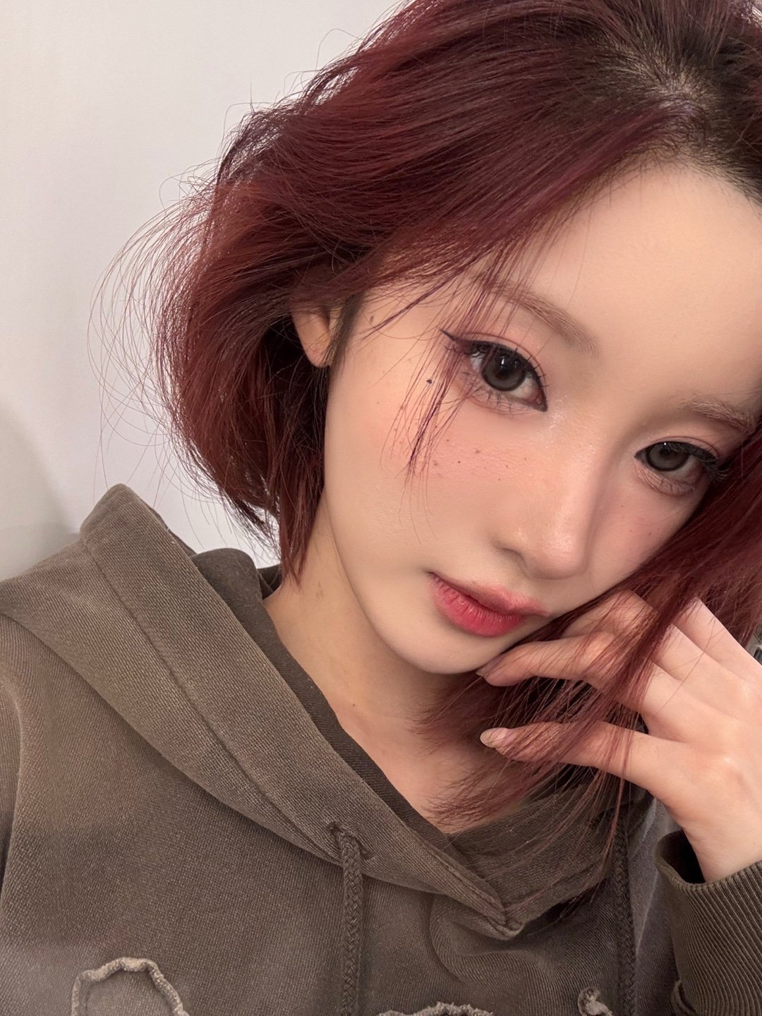[잡담] 요즘 얼굴 진짜 폼 좋은데 미주투어 중이라는 게 믿을 수 없다....... | 인스티즈