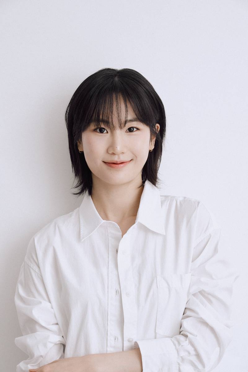 [잡담] 나 담주에 프로필 찍는데 컵셉? 의상? 좀 봐주라 | 인스티즈