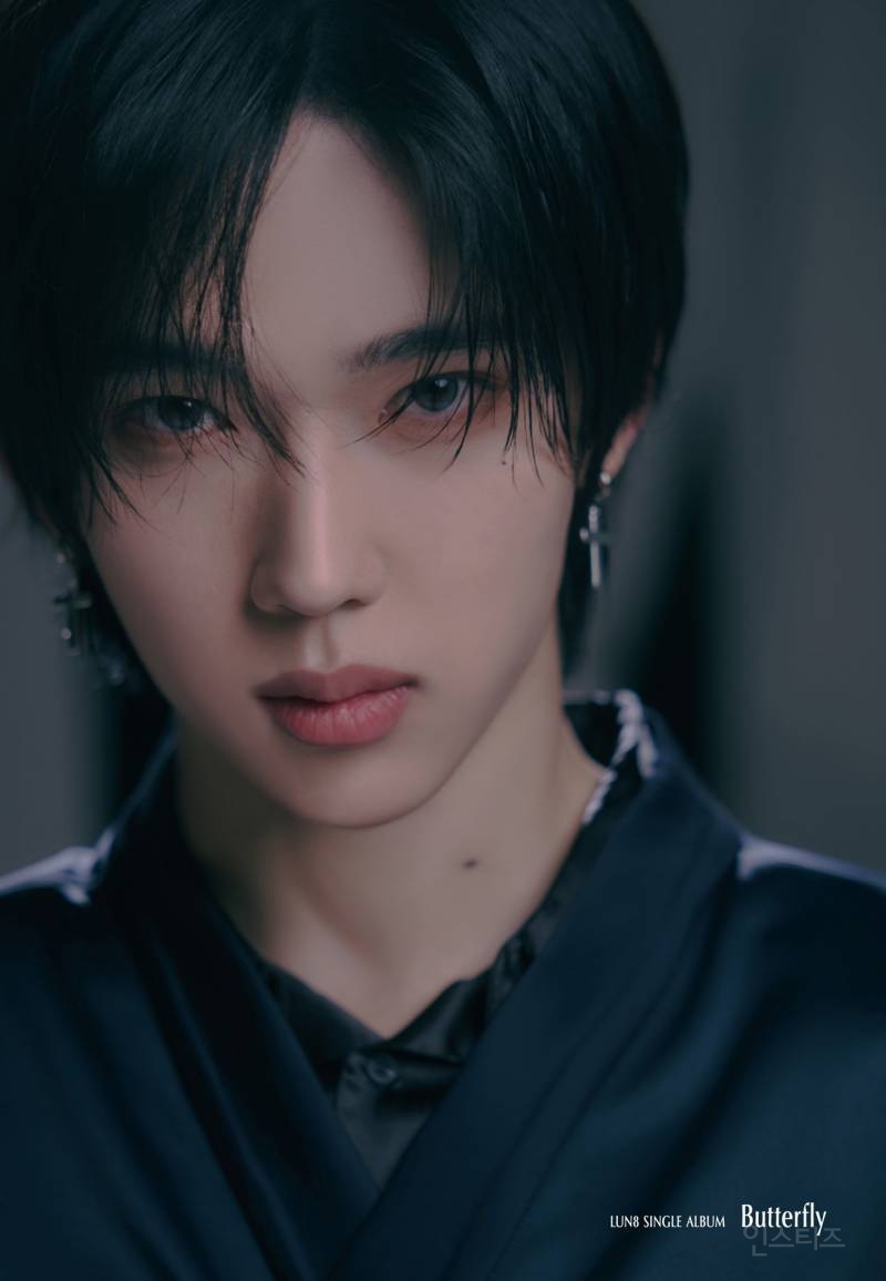 이번 컨셉 신선하단말 듣고있는 아이돌.jpgif | 인스티즈