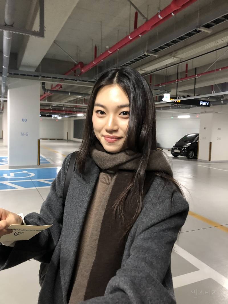 팬 보자마자 눈물 흘리는 여돌 실존.x | 인스티즈