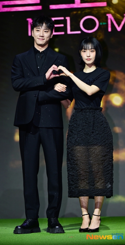 [정보/소식] 최우식 "이준영 연기 1인자 될 듯, 전소니=본투비 액터”(멜로무비)[EN:인터뷰③] | 인스티즈