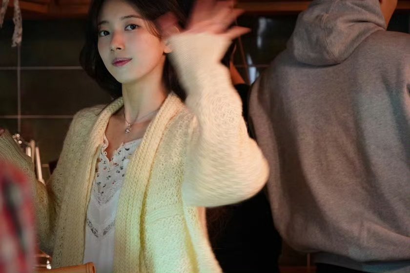 [잡담] 수지 이 레몬색 가디건 정보 아는 사라 | 인스티즈