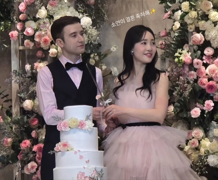 [정보/소식] [피겨] 박소연, 어느덧 신부 됐다…6살 연상 우즈베크 스케이터와 결혼 | 인스티즈