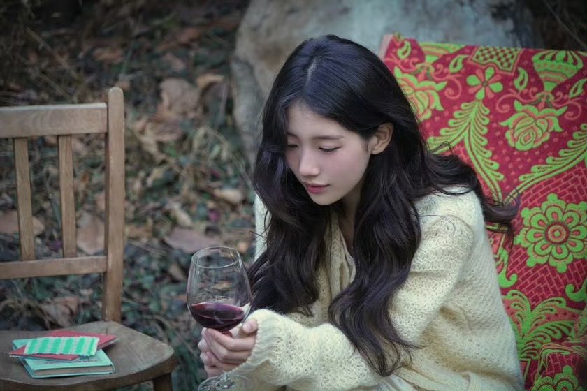 [잡담] 수지 이 레몬색 가디건 정보 아는 사라 | 인스티즈